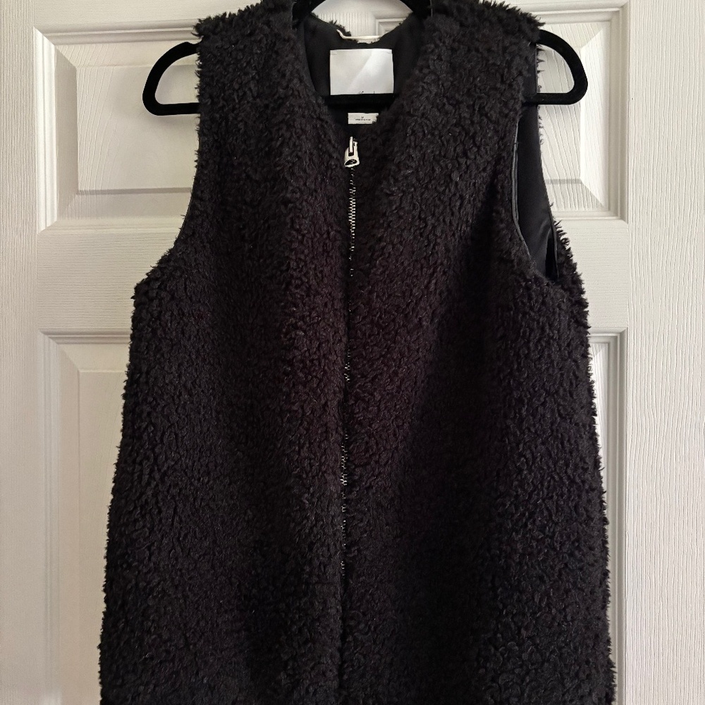 Wilfred Chatou Vest